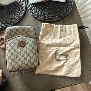 Brown GG Supreme Sling Crossbody Bag